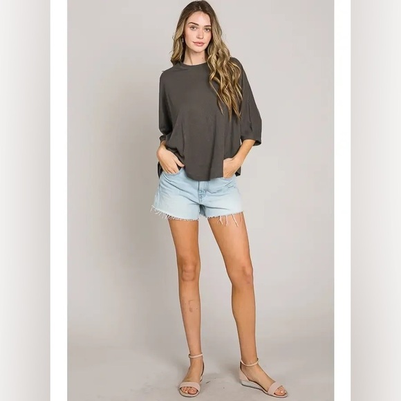 Oversized Cocoon Top - Picture 5 of 7